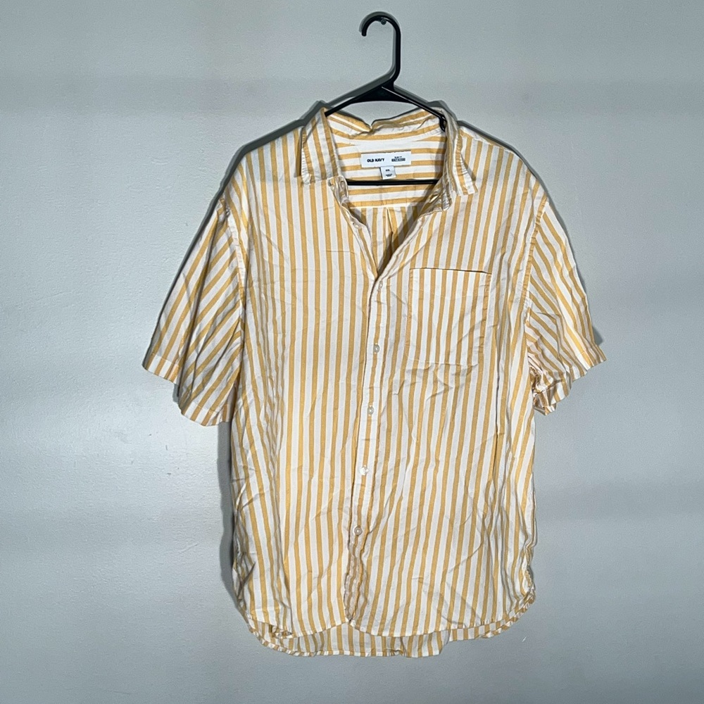 Old Navy casual button down shirt